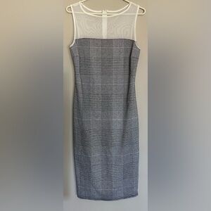 Piphany size SMALL, Black and White, Sleeveless Sheath Dress